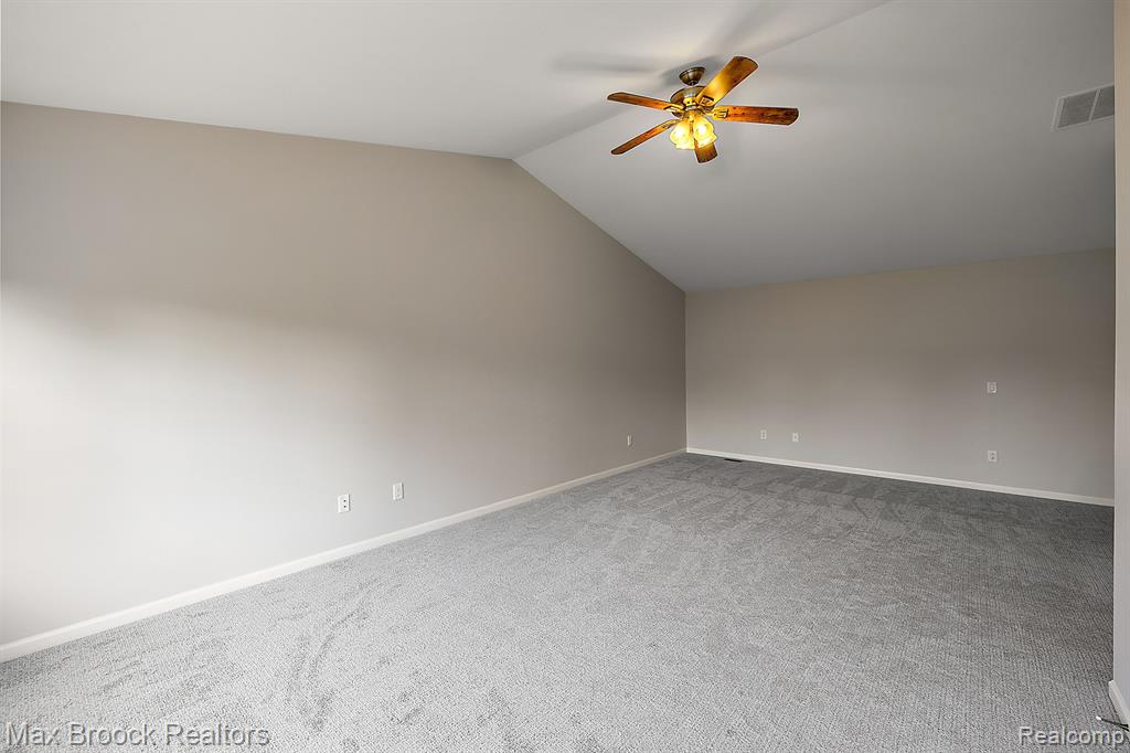 1644 Blushing Court Rochester Hills, MI 48307 - Photo 19 of 34 Gallery Image 19