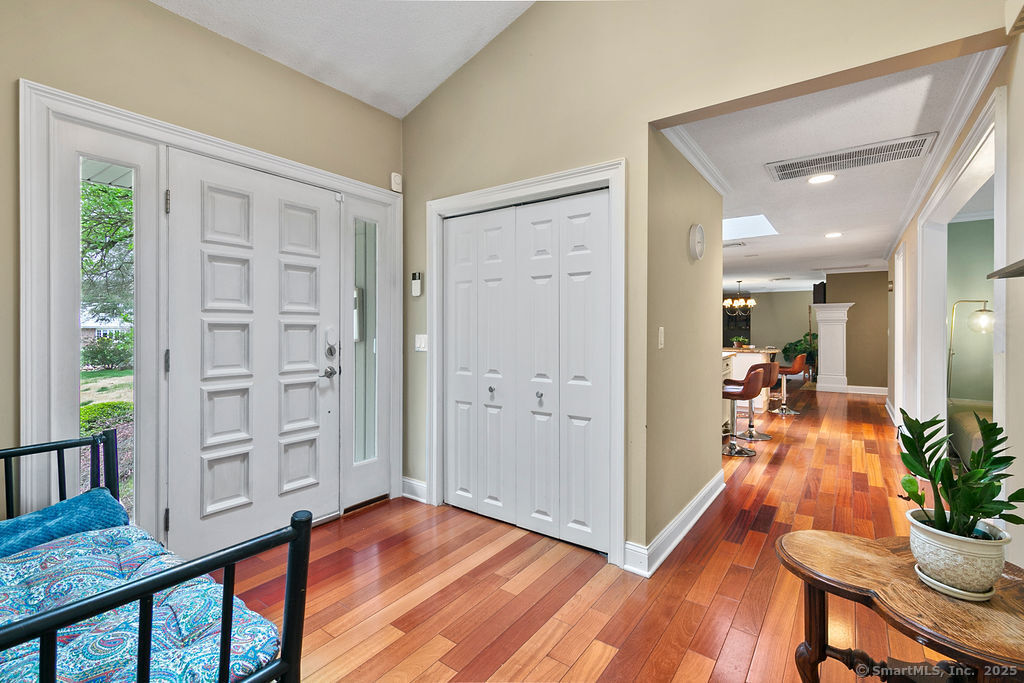 14 Ridgewood Road Avon, CT 06001 - Photo 3 of 35