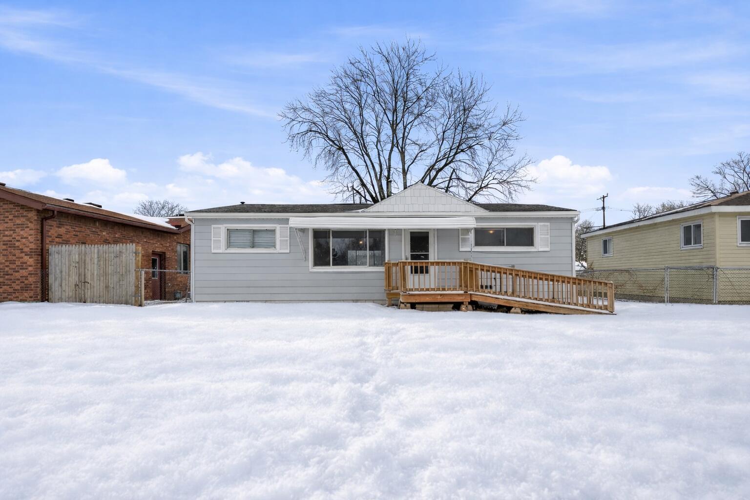 13747 Humphrey Street Southgate, MI 48195 - Photo 2 of 34 1000015033