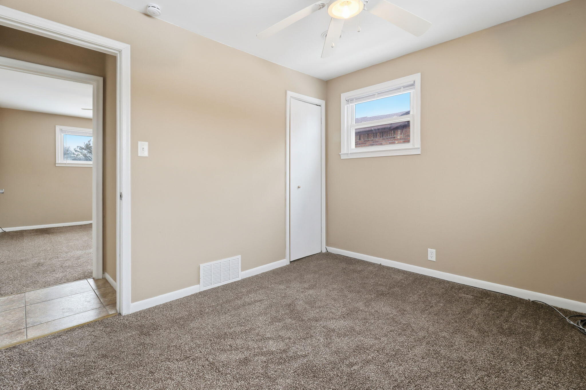 13747 Humphrey Street Southgate, MI 48195 - Photo 21 of 34 16-web-or-mls-IMG_7628 Xavier Bennett