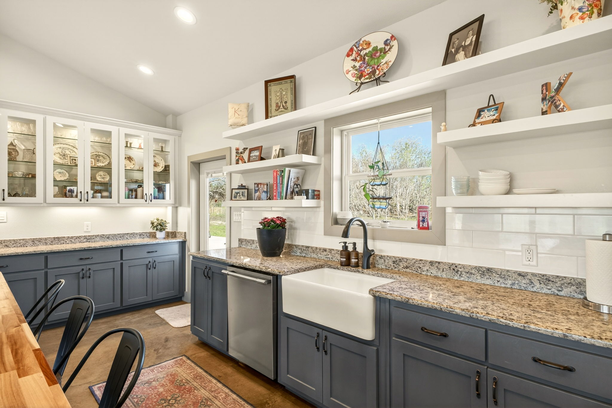 7047 Falke-Heinrich Road Schulenburg, TX 78956 - Photo 12 of 37