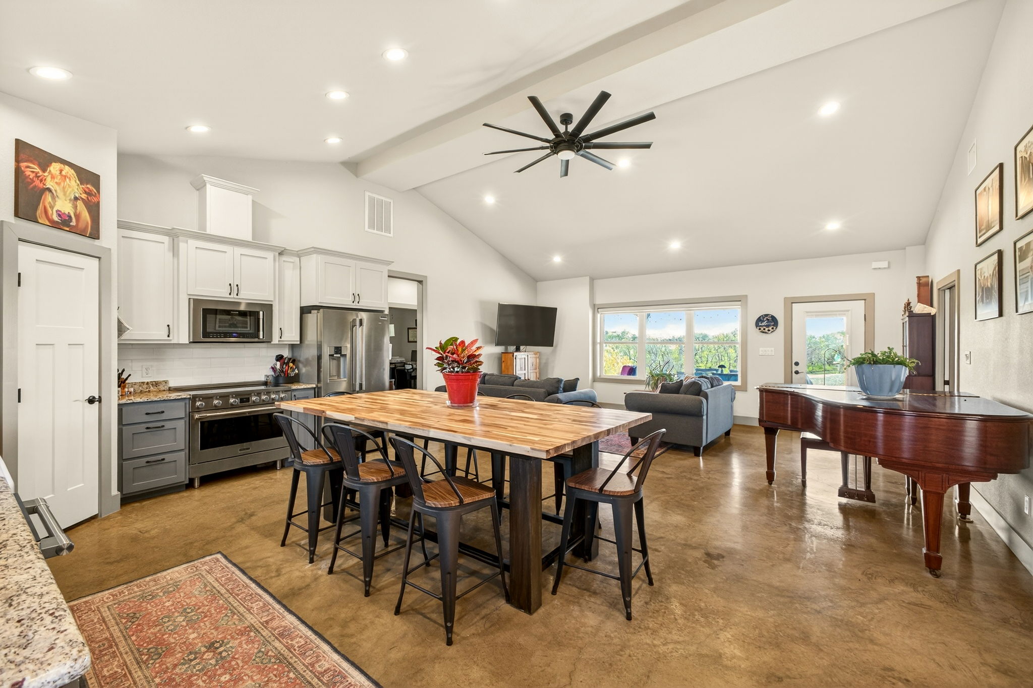 7047 Falke-Heinrich Road Schulenburg, TX 78956 - Photo 14 of 37