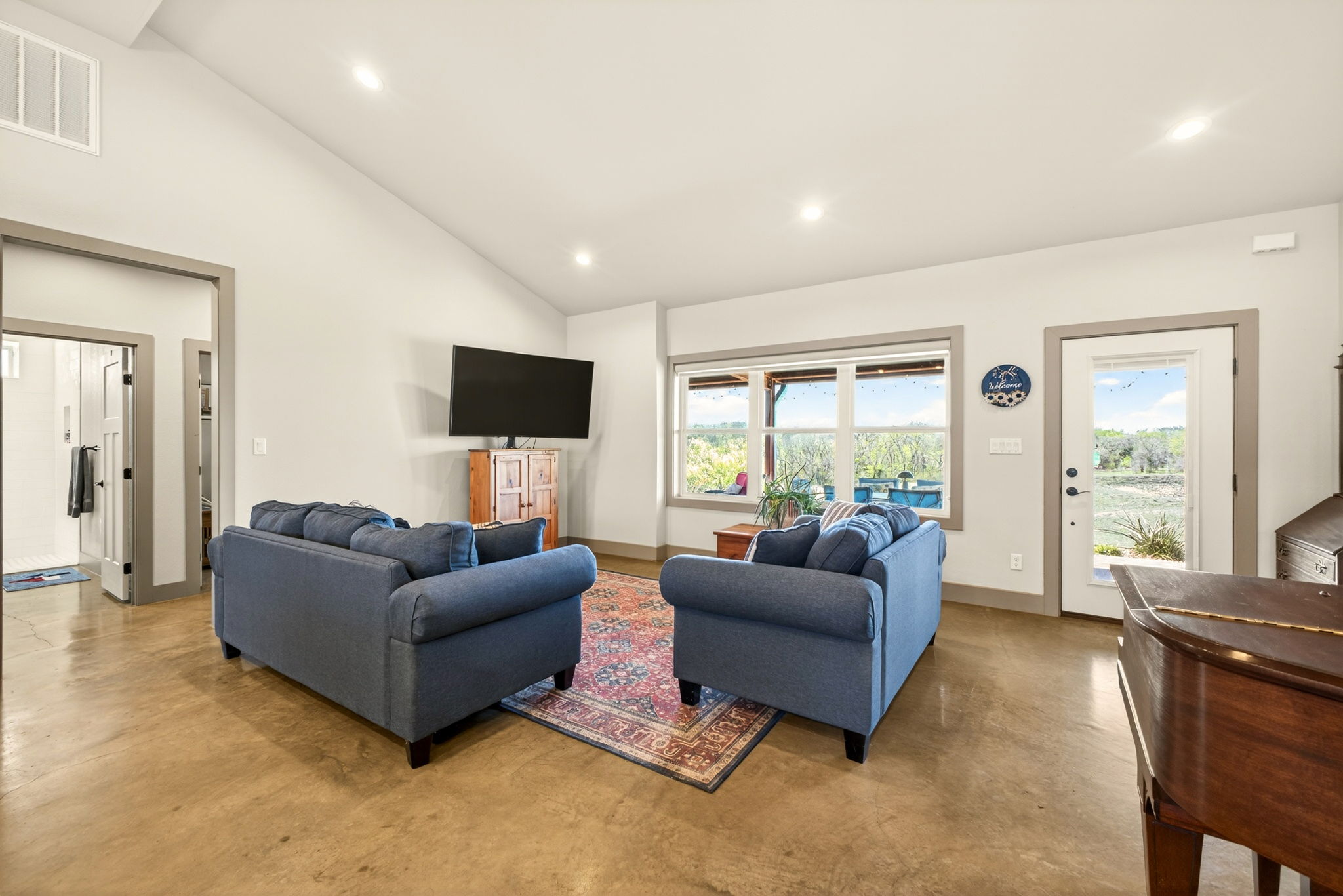 7047 Falke-Heinrich Road Schulenburg, TX 78956 - Photo 8 of 37