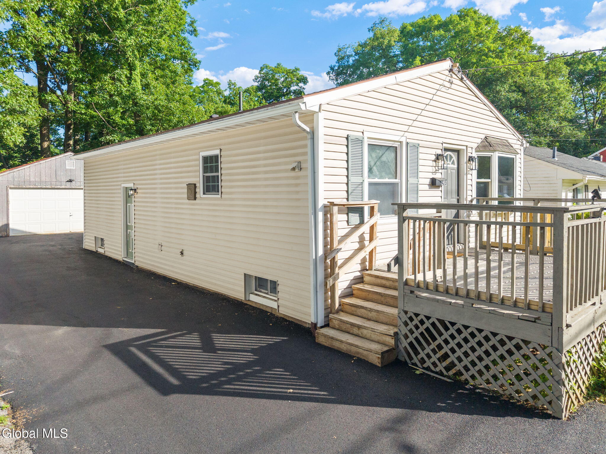 420 Chiswell Road Schenectady, NY 12304 - Photo 34 of 34 35-420ChiswellSt_35