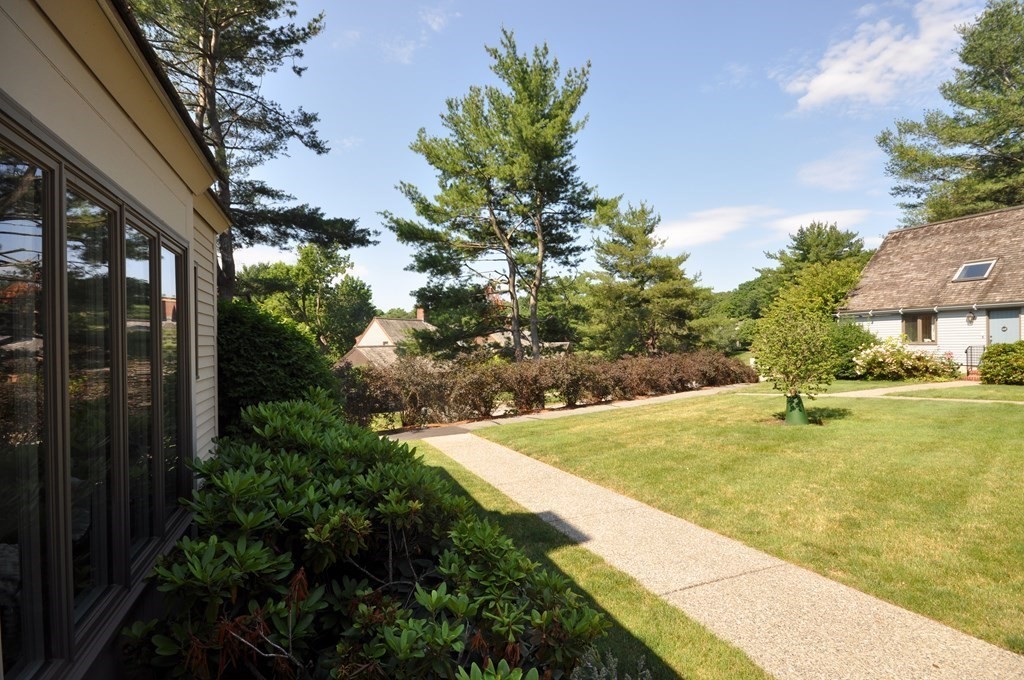 56 Potter Pond, Unit 56 Lexington, MA 02421 - Photo 38 of 42 Gallery Image 38