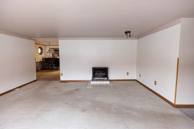 $229,900 | 2220 139th Street, Blue Island, IL 60406