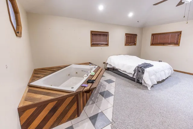 $229,900 | 2220 139th Street, Blue Island, IL 60406