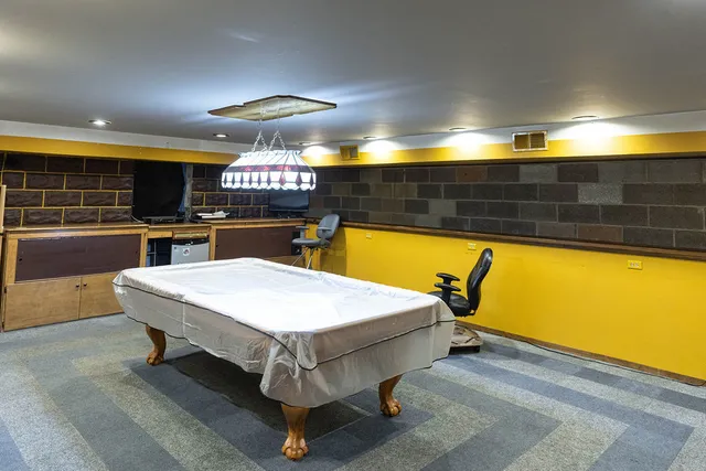 $229,900 | 2220 139th Street, Blue Island, IL 60406