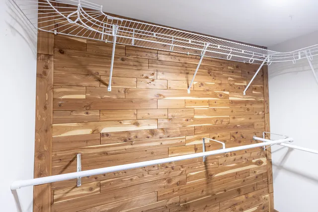 $229,900 | 2220 139th Street, Blue Island, IL 60406