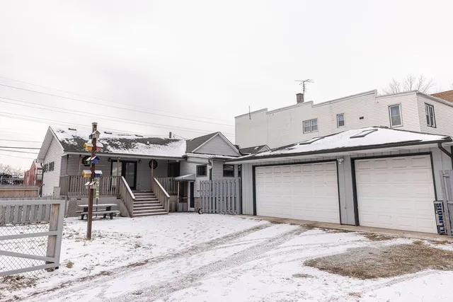 $229,900 | 2220 139th Street, Blue Island, IL 60406