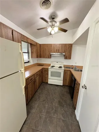 $1,600 | 49 Banyan Drive, Ocala, FL 34472