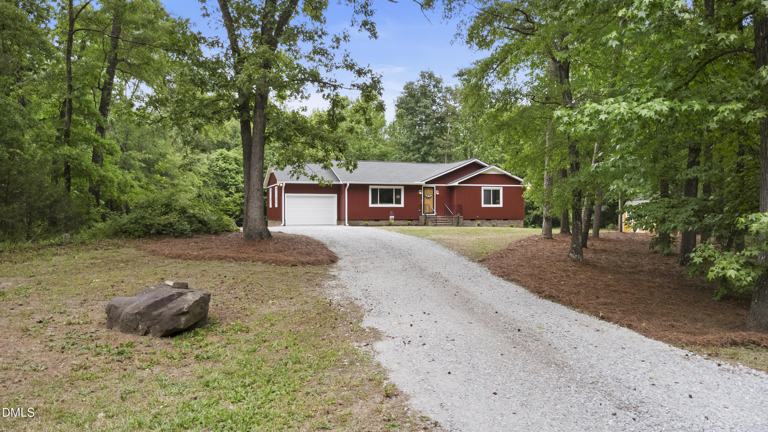 2168 Lakewood Falls Road Goldston, NC 27252 - Photo 2 of 30 front view of a house with a yard