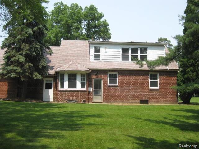 2215 Walnut Lake Road West Bloomfield, MI 48322 - Photo 20 of 20
