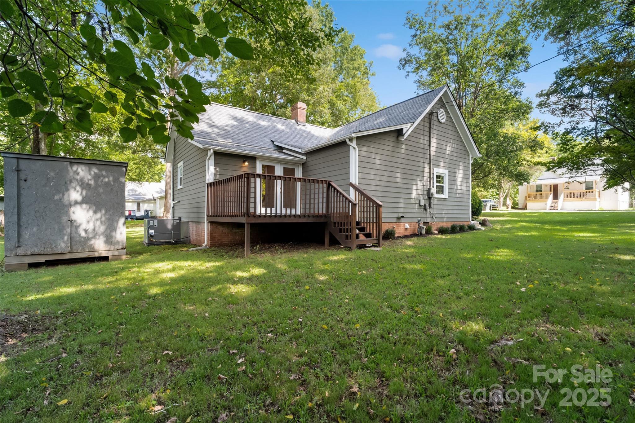 29 7th Street York, SC 29745 - Photo 21 of 22 a house view with a garden space