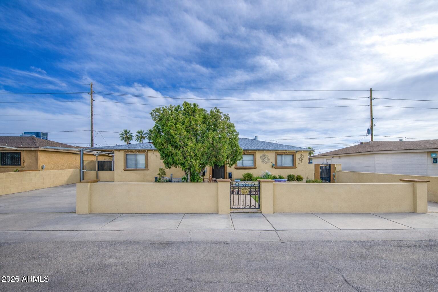 3107 West Montebello Avenue Phoenix, AZ 85017 - Photo 3 of 34 Front