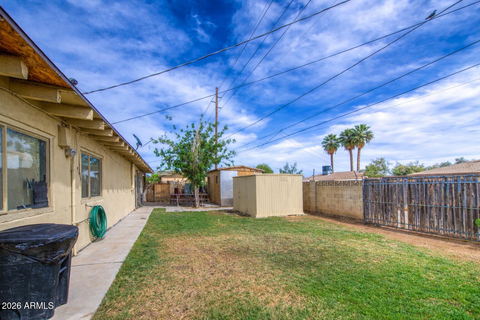 3107 West Montebello Avenue Phoenix, AZ 85017 - Photo 32 of 34 Backyard