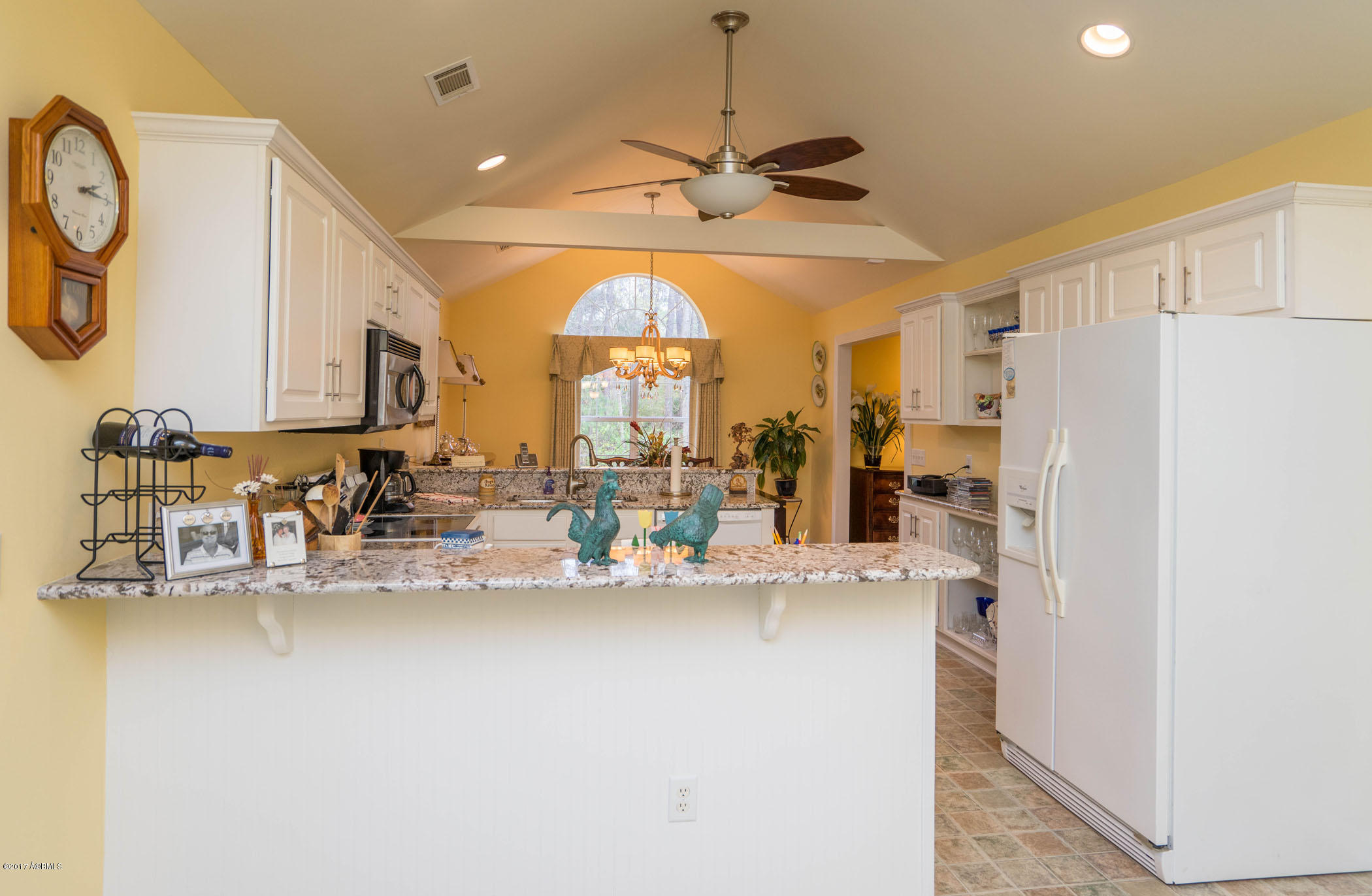 69 State Rd S-7-578 Beaufort, SC 29907 - Photo 12 of 27 DSC04720-1