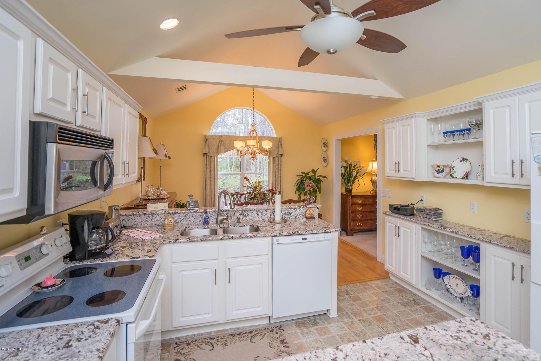 69 State Rd S-7-578 Beaufort, SC 29907 - Photo 14 of 27 DSC04713-1