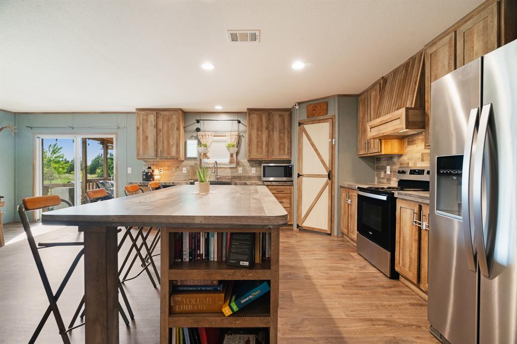 5464 County Road Paris, TX 75462 - Photo 8 of 26 Gallery Image 8
