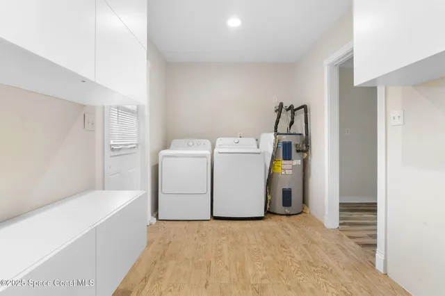 a view of a field with trees