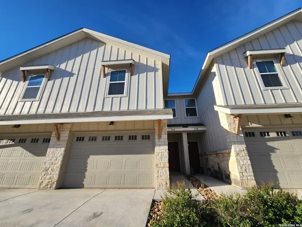 $1,495 | 340 Untermaier Street, New Braunfels, TX 78130