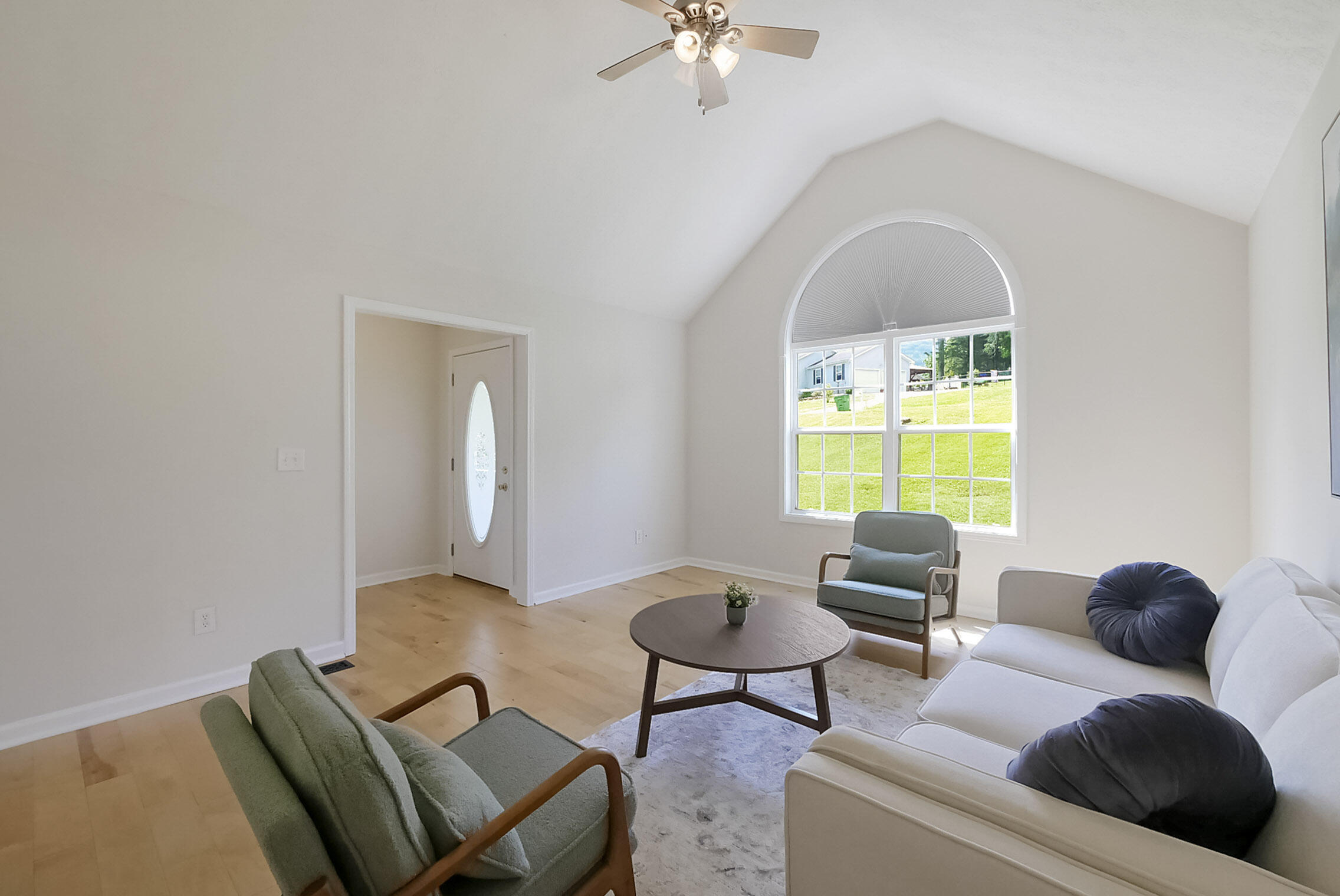 217 Lookout Circle Trenton, GA 30752 - Photo 7 of 33 25-P1740376