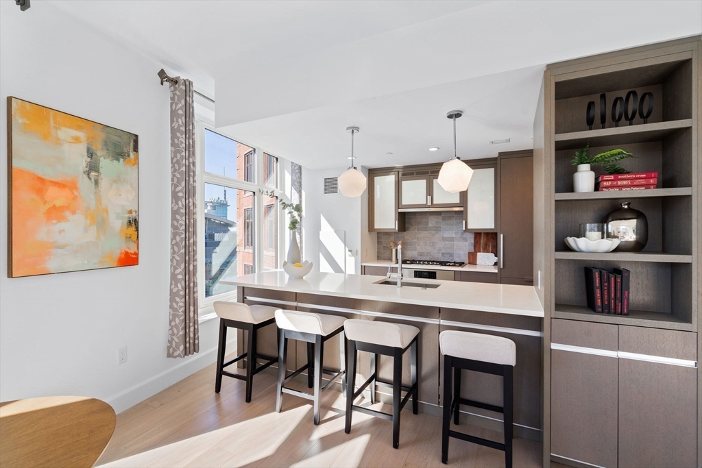 100 Lovejoy Wharf, Unit PH 1B Boston, MA 02114 - Photo 6 of 41