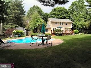 22 Delaware Rim Drive Yardley, PA 19067 - Photo 3 of 6 Gallery Image 3