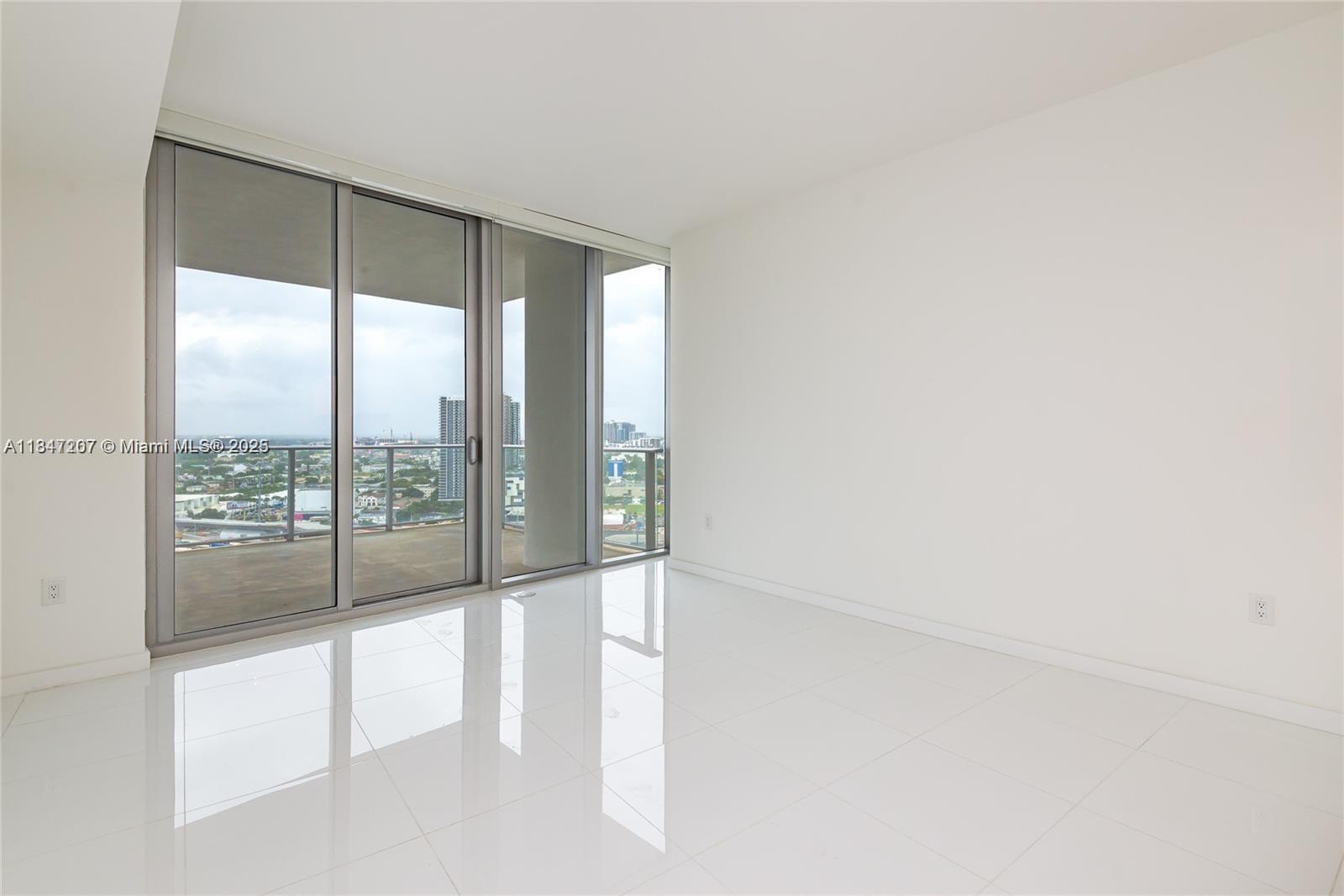 851 Northeast 1st Avenue, Unit 2100 Miami, FL 33132 - Photo 17 of 40