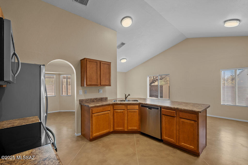 4519 South Chatam Ridge Tucson, AZ 85730 - Photo 18 of 43