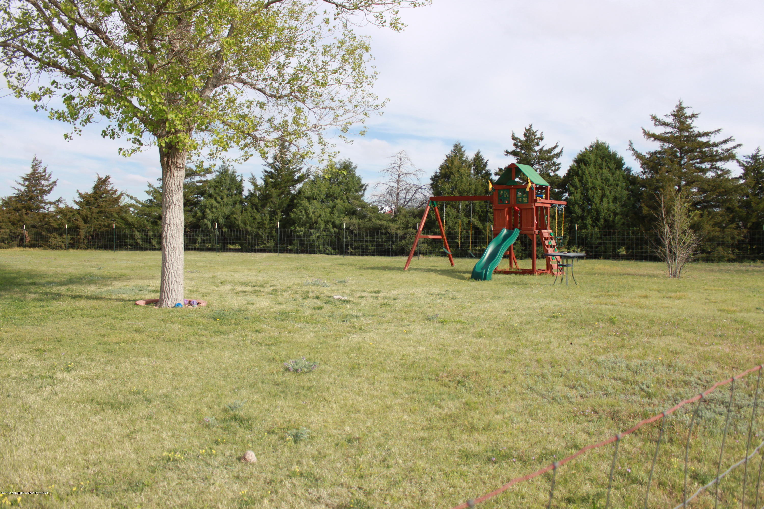 675 Sunset Road Fritch, TX 79036 - Photo 12 of 61 Backyard 2