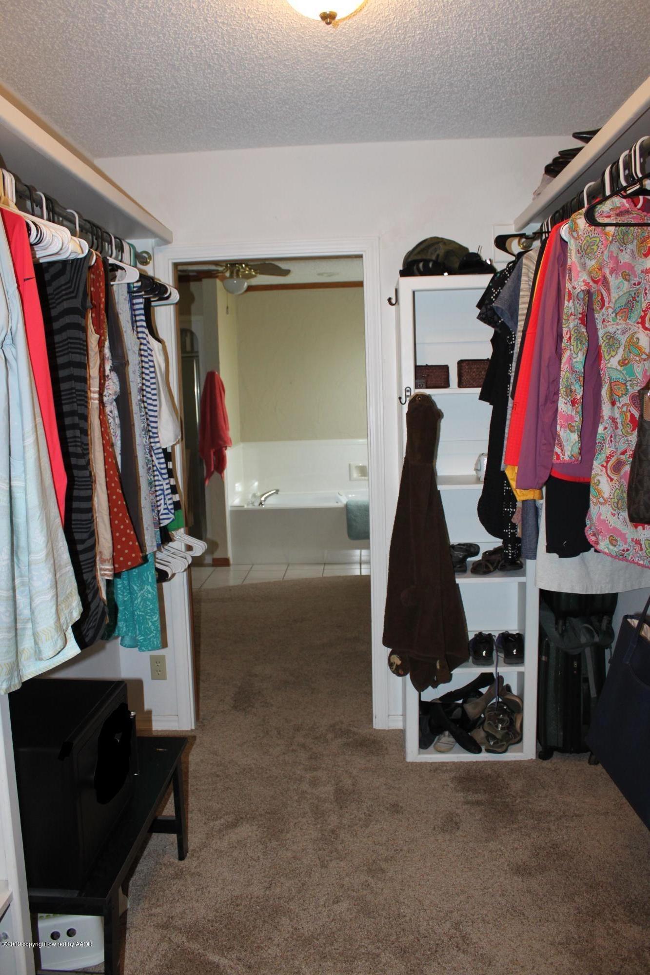 675 Sunset Road Fritch, TX 79036 - Photo 29 of 61 Master_Closet_2