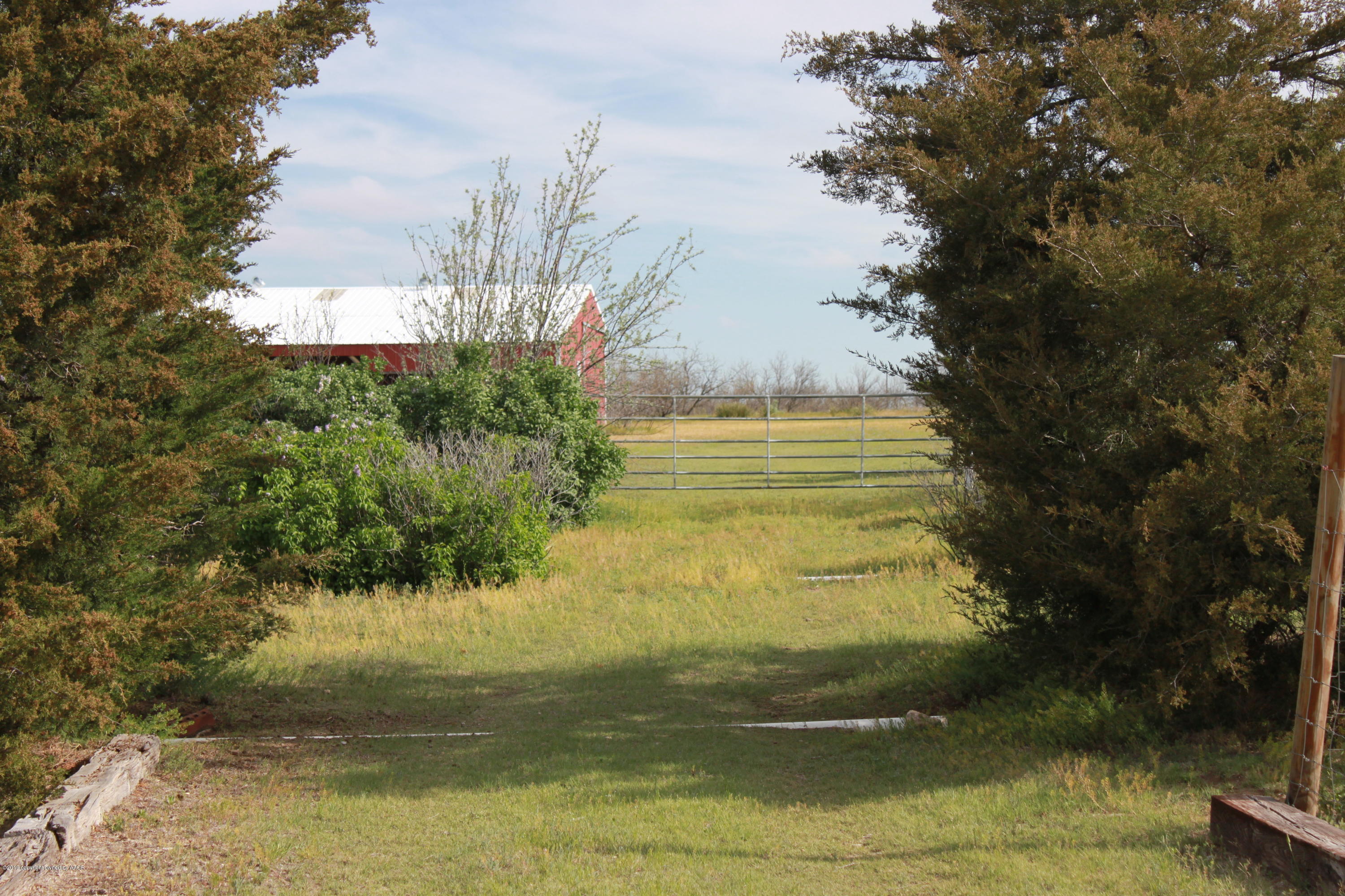 675 Sunset Road Fritch, TX 79036 - Photo 52 of 61 Back Pasture Access & Gate