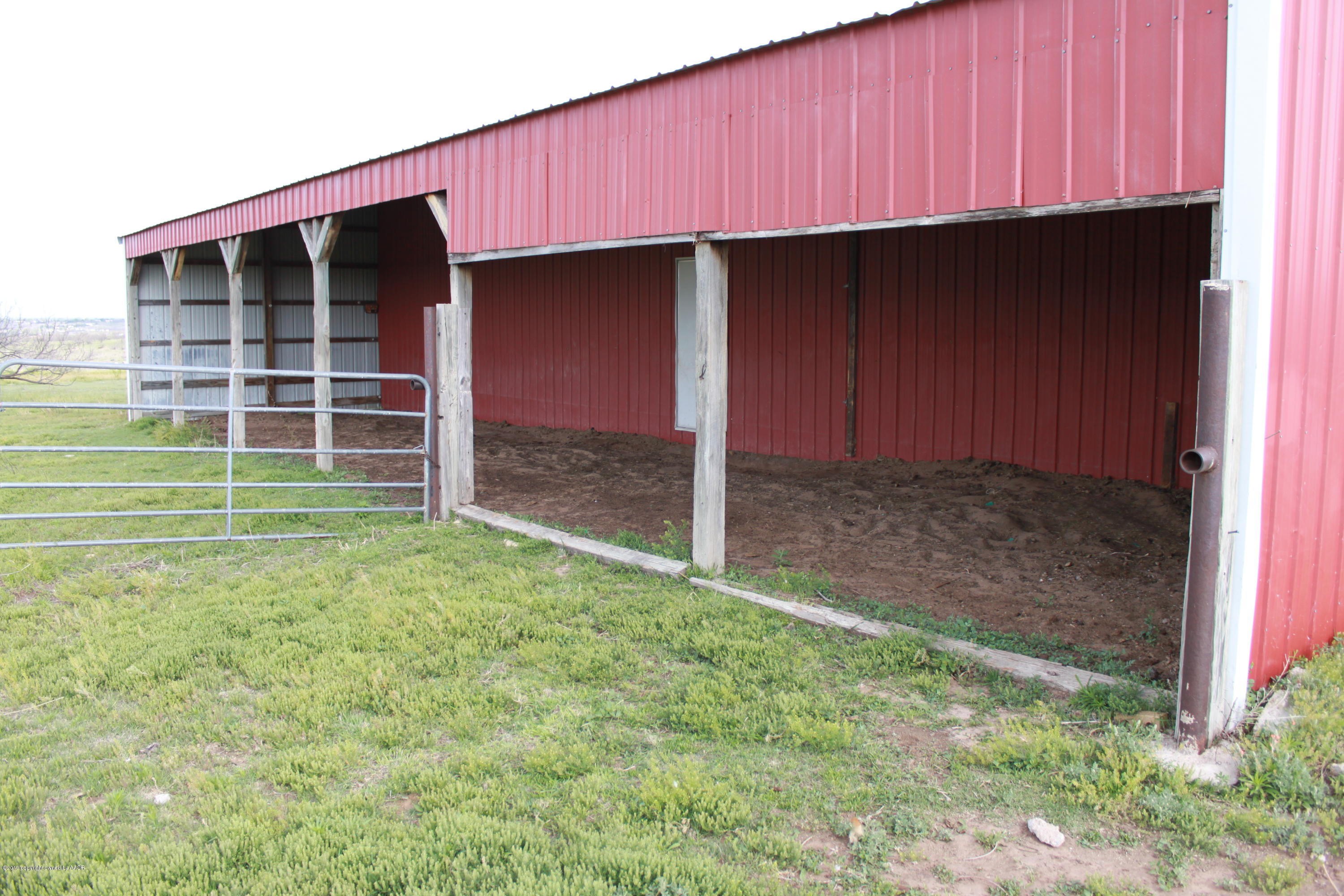 675 Sunset Road Fritch, TX 79036 - Photo 54 of 61 Barn Stalls