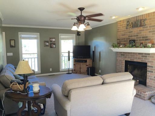 400 Martin Road Clarksville, TN 37042 - Photo 3 of 18 Check out those floor to ceiling windows. Tons of natural light coming on in.