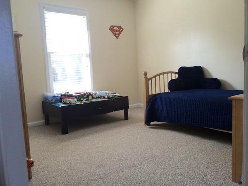 400 Martin Road Clarksville, TN 37042 - Photo 6 of 18 Spacious bedroom number 2.