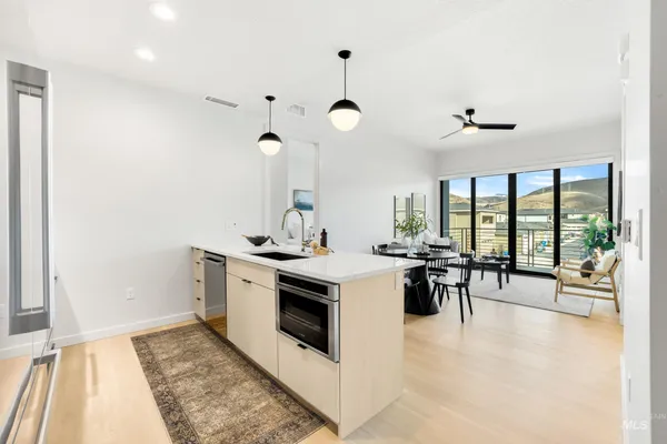 $484,900 | 4340 East Haystack Street, Unit 204, Boise, ID 83716