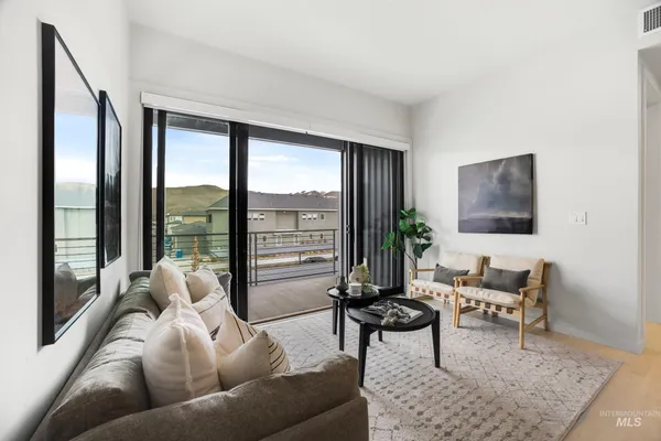 $484,900 | 4340 East Haystack Street, Unit 204, Boise, ID 83716