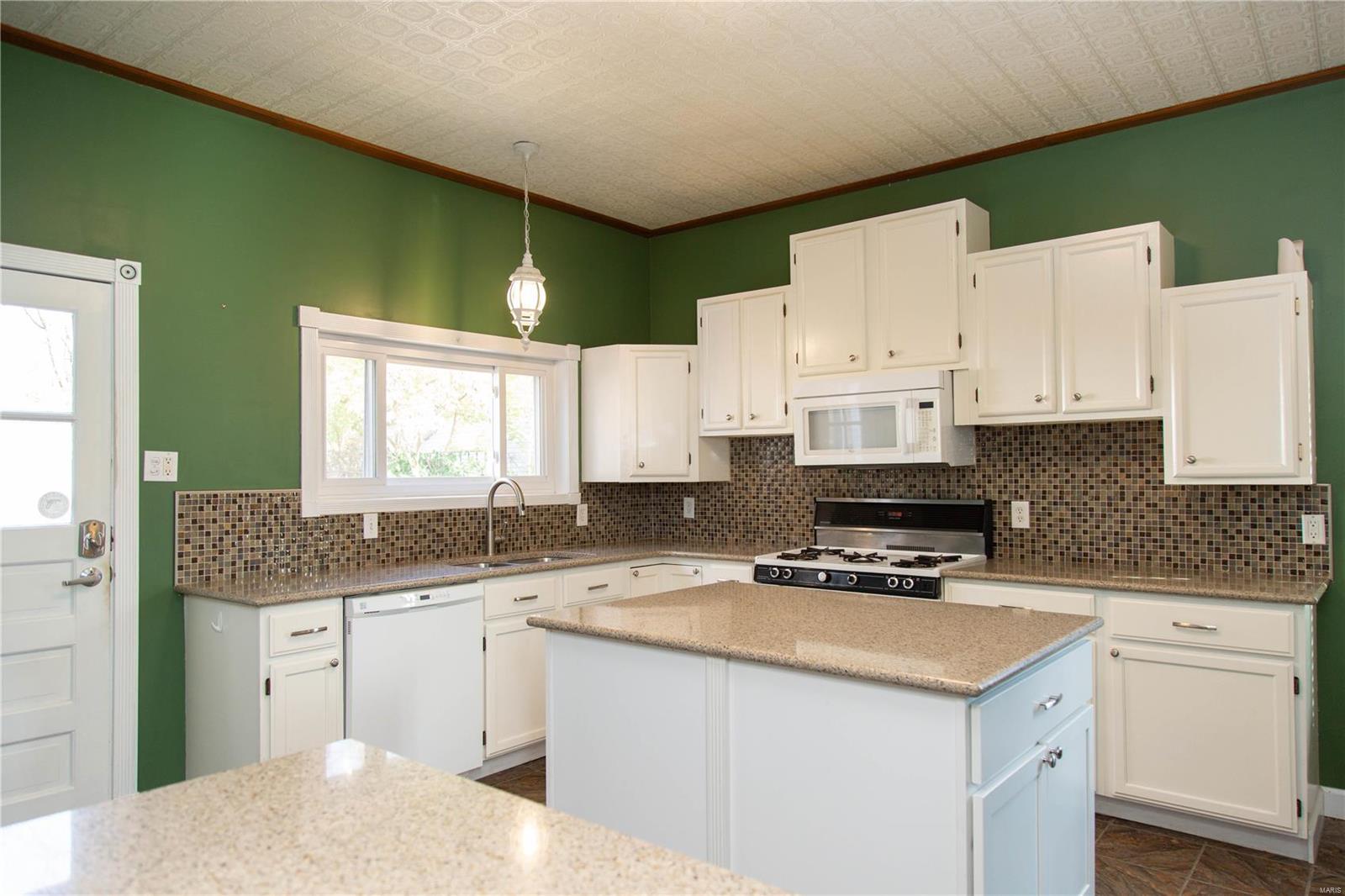 301 Carson Road St. Louis, MO 63135 - Photo 12 of 35 Gallery Image 12