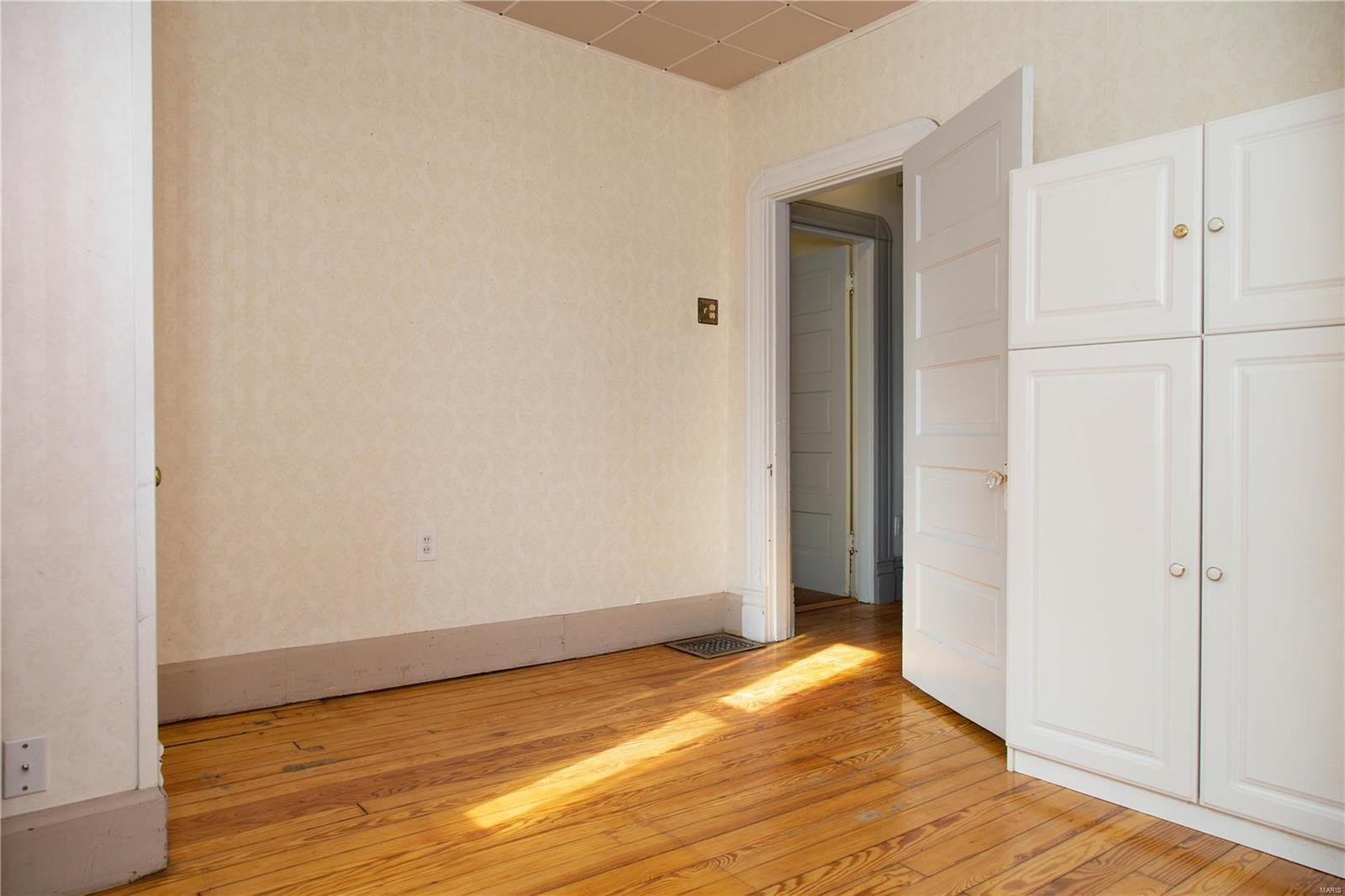 301 Carson Road St. Louis, MO 63135 - Photo 20 of 35 Gallery Image 20