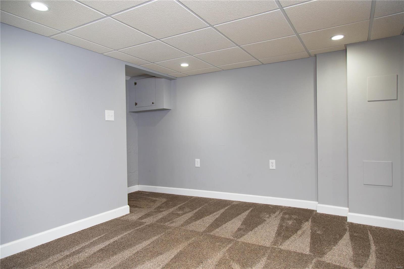 301 Carson Road St. Louis, MO 63135 - Photo 32 of 35 Gallery Image 32