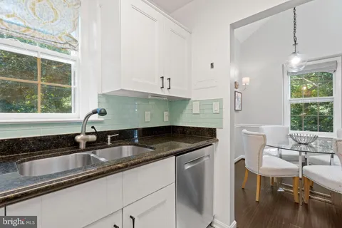 $650,000 | 3630 39th Street Northwest, Unit E533, Washington, DC 20016