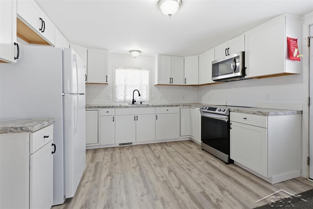 3812 North Saginaw Road Midland, MI 48640 - Photo 6 of 18