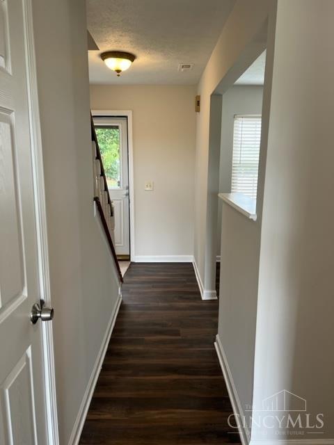 5654 Cheviot Road, Unit 2 Cincinnati, OH 45247 - Photo 5 of 31