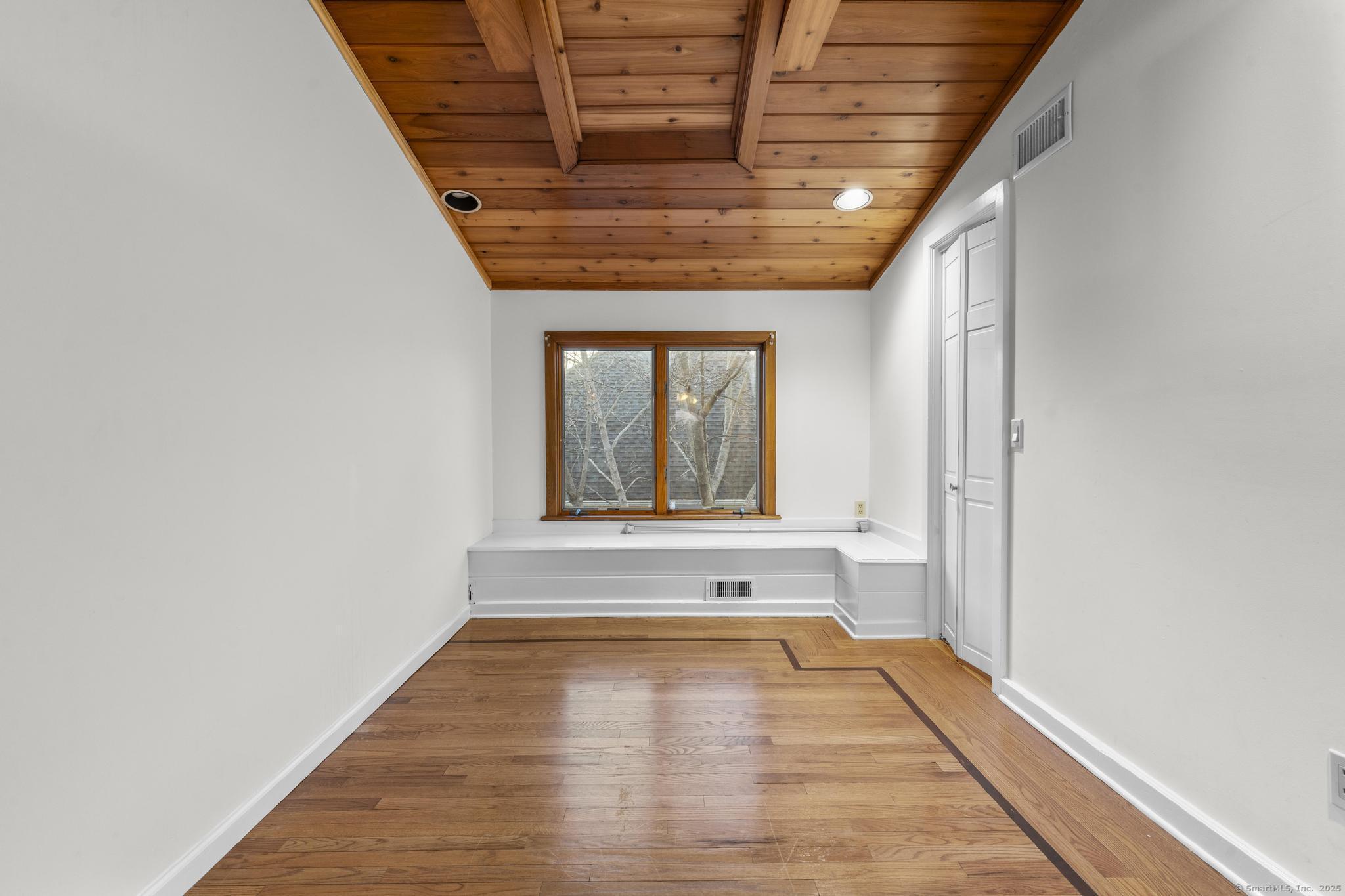 33 Douglas Avenue, Unit 2 Stamford, CT 06906 - Photo 17 of 32 a view of entryway with a front door