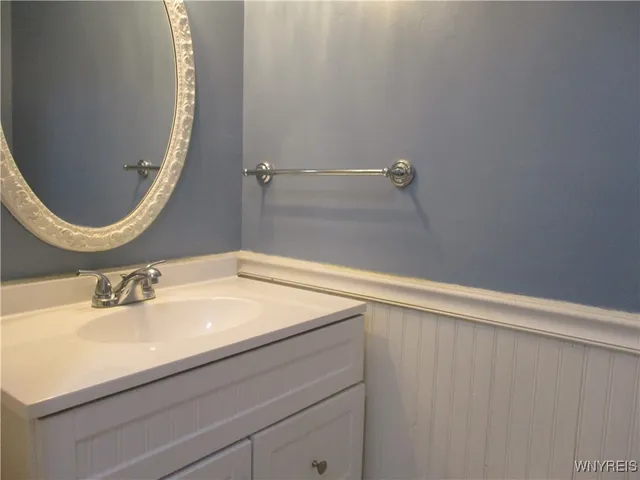 $209,900 | 105 Carriage Drive, Unit 7, Orchard Park, NY 14127