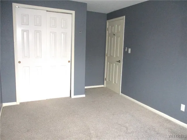 $209,900 | 105 Carriage Drive, Unit 7, Orchard Park, NY 14127