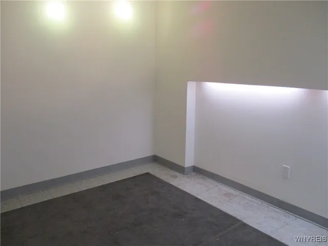 $209,900 | 105 Carriage Drive, Unit 7, Orchard Park, NY 14127