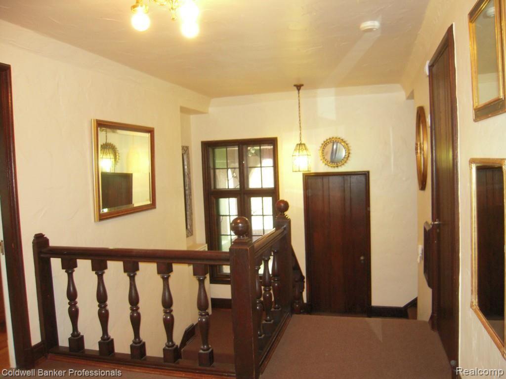 18055 Hamilton Road Highland Park, MI 48203 - Photo 28 of 40 31 Door to In-laws suite.jpg