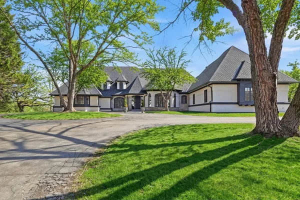 $3,895,000 | 1000 Old Crystal Bay Road South, Orono, MN 55391